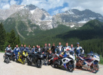 dolomieten 2009 met 16 mannen.jpg